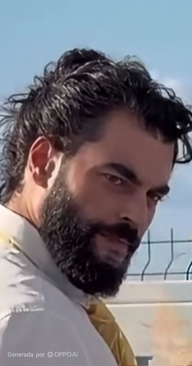 ArdilaPena22355's tweet photo. @dizicibiriyim_ #AkınAkınözü  AkınAkınözü 
#AşkveTaht  AşkveTaht https://t.co/d4RxBAhdZi