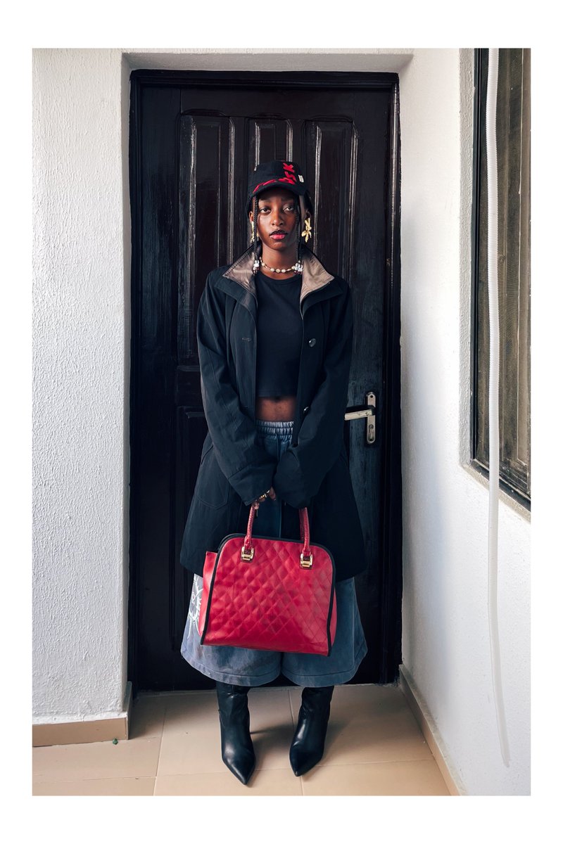 Kin_Neverseen's tweet photo. REEDAH FOR NA 26'
stylist : ME
Glam @AdisaFareedah
Lens:ME https://t.co/4w8eTTElHi