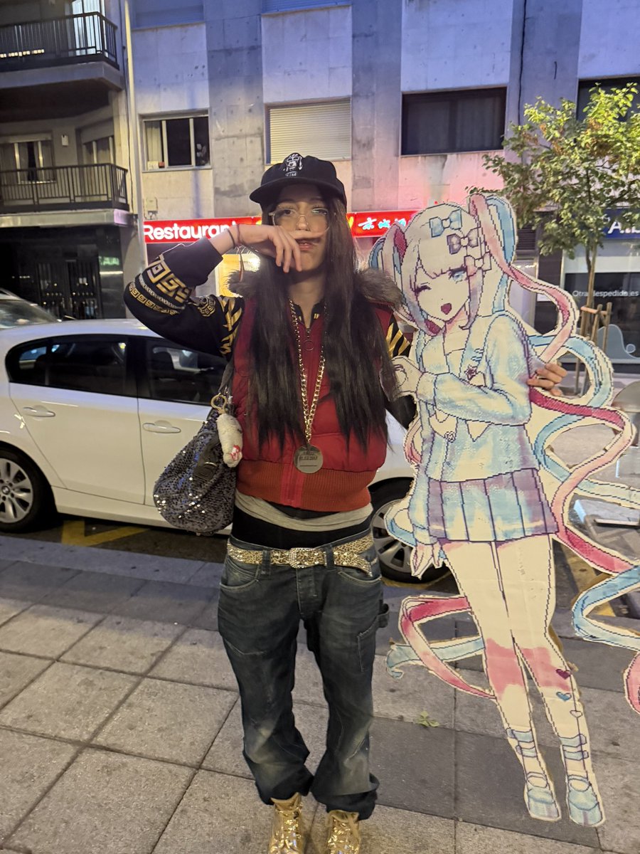 prettyytearss's tweet photo. Aura https://t.co/5hUL6xEZ11