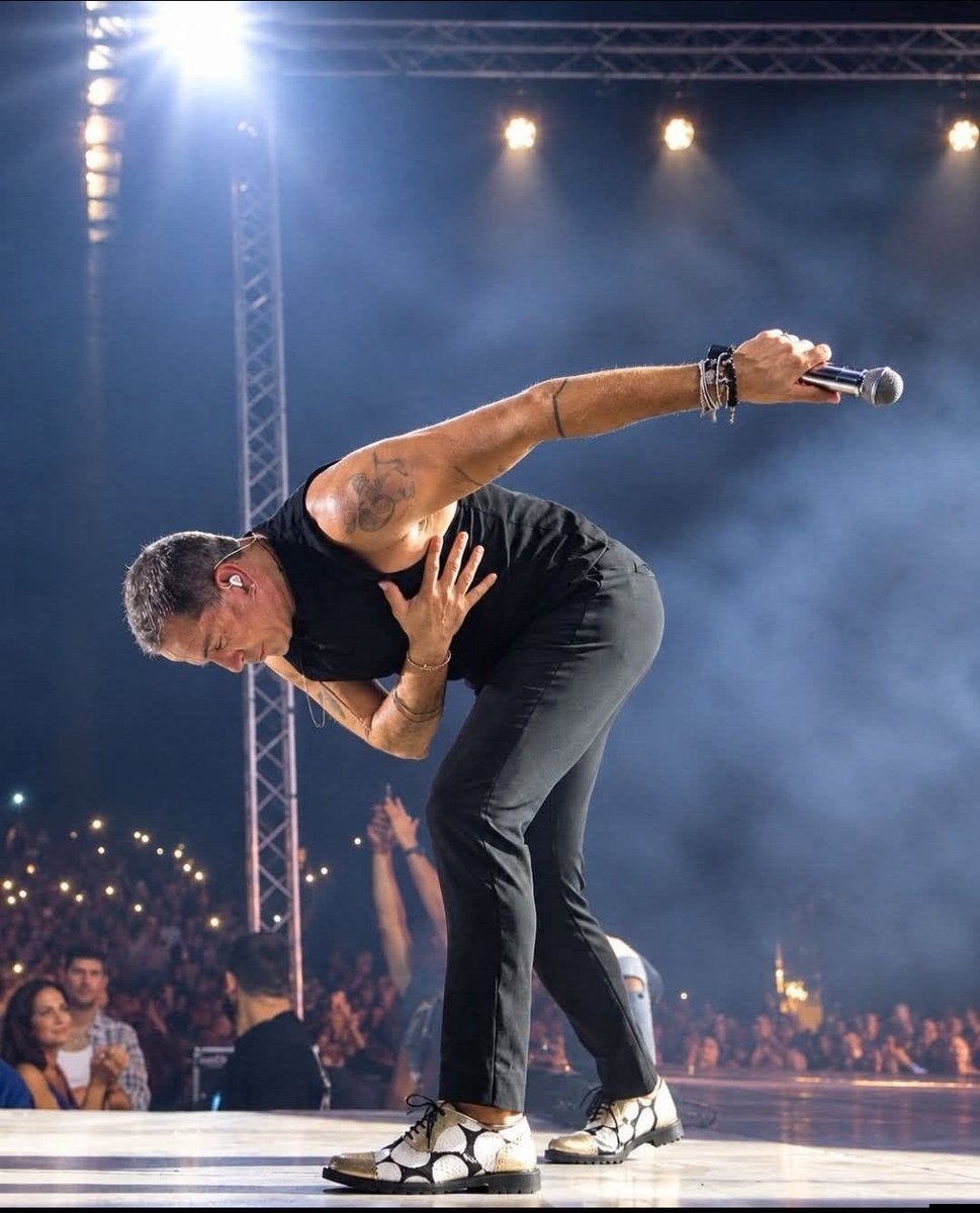 fv3271's tweet photo. Τιμή μας,που ήσουνα μαζί μας🙏
#thevoicegr https://t.co/DDoagbRT6S