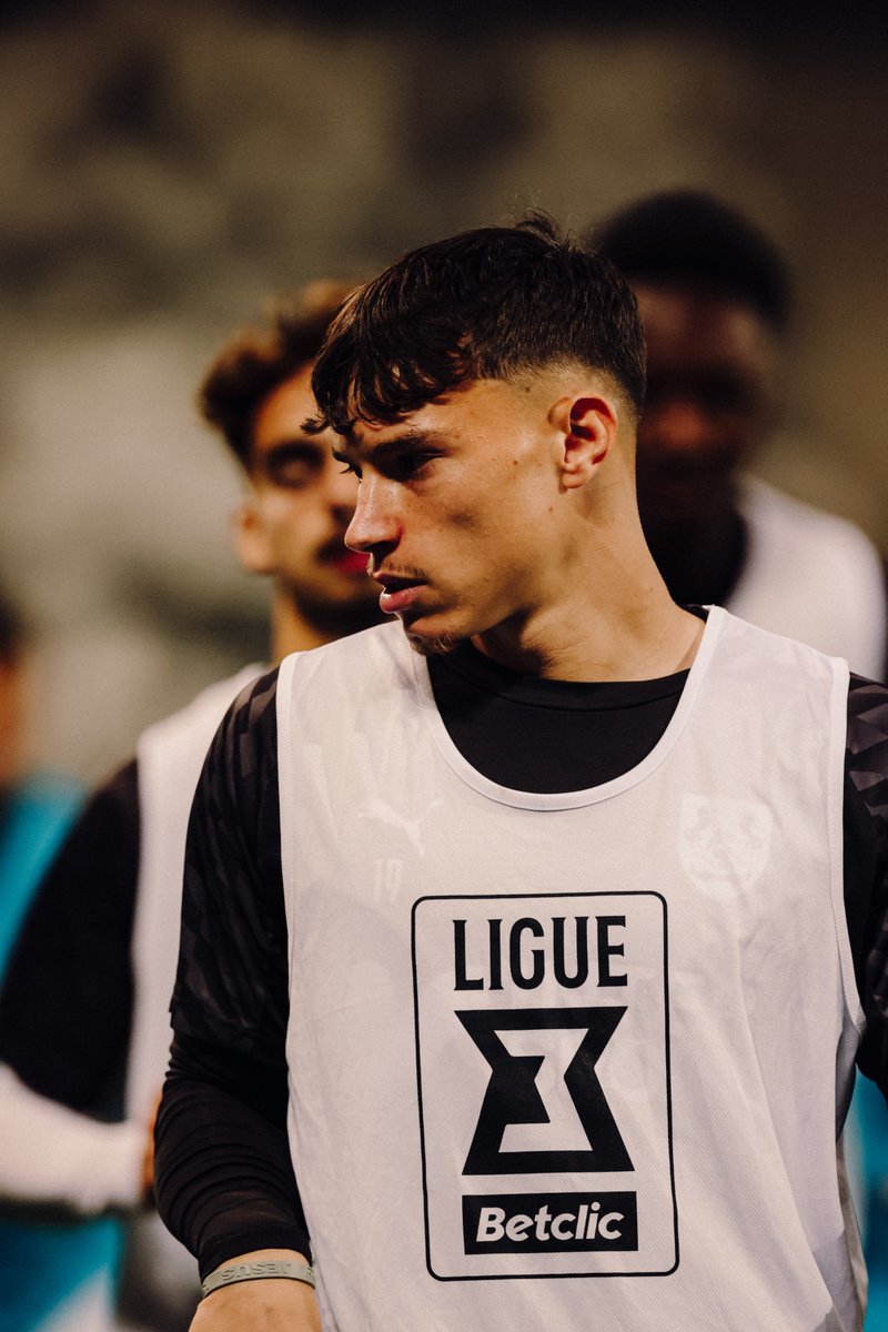AmiensSC's tweet photo. 🔥 Les corps chauffent, les esprits se concentrent.
#ASCFCVB ‣ 20h45 https://t.co/9keibmvO7m
