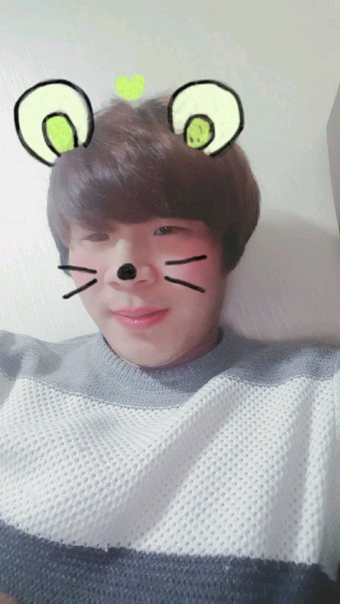 xoioxixio's tweet photo. #트위터 #트친소 #폐급트친소 #병신트친소 #잘생김트친소 #훈남트친소 #븅신트친소 #미친년트친소 #이쁜이트친소 

놀랍지만 아래 사진들은 본인입니다! 공무원 준비중인 훈남입니다🤣🔥🔥 트위터 친구나해서 같이 술한잔 합시다!😁 트위터 이렇게 하는 거 맞나요 젊은이들?!?!ㅋㅋ😂😂 https://t.co/vTKsCfmqnN