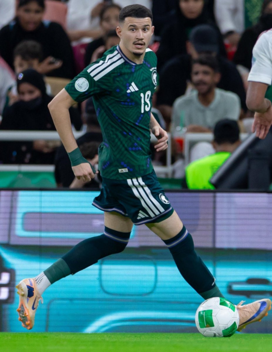 shaekehm's tweet photo. هذا ارتيم المنتخب وفحريقة المجتمع واللي يخاف منه https://t.co/47w1Kv3yy0