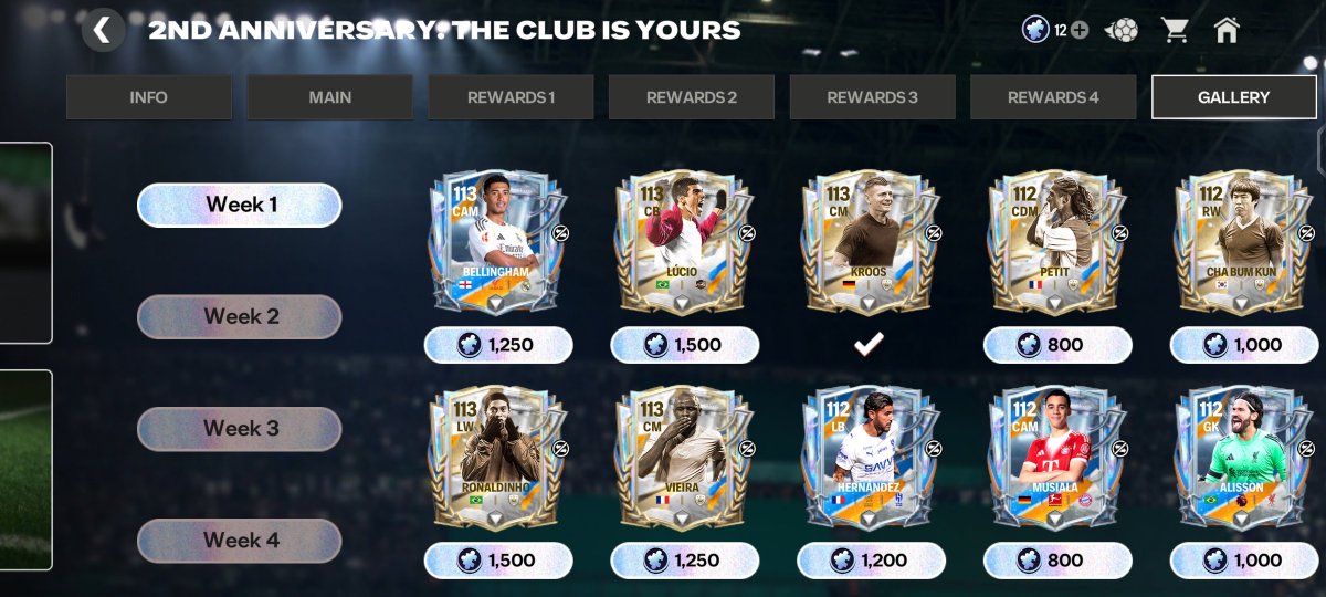 redc4rpet_here's tweet photo. Look at the players in 2nd Anniversary Event 😭 , EA totally destroyed my beautiful game 💔

#FCMobile https://t.co/ic2gmLrlRn