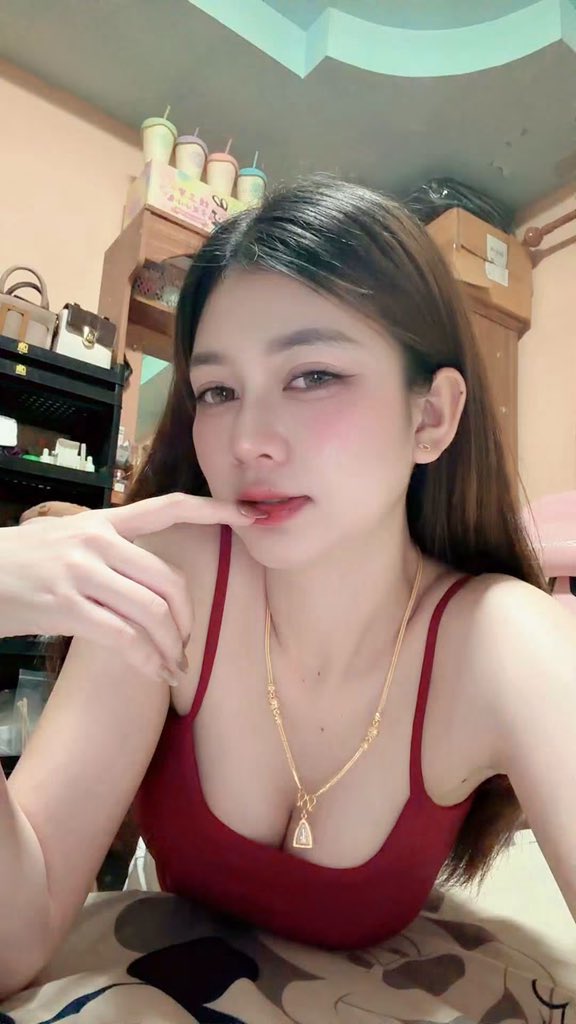 YeeStambauwpb's tweet photo. 💄”ตอนแรกก็ไม่เชื่อ จนกระทั่งลองใช้เอง... ไอเทมลับที่บิวตี้บล็อกเกอร์เกาหลีโหวตให้เป็นอันดับ 1!“ 🦋 ครีมกันแดดเนื้อซูเฟล่ บางเบา คุมมันนาน 🌤️
🆔aunaun_999

#รับงานหนองบัวลำภู #นากลาง #ศรีบุญเรือง #โนนสัง #สุวรรณคูหา
#นาวัง https://t.co/dSK2NLeS2M