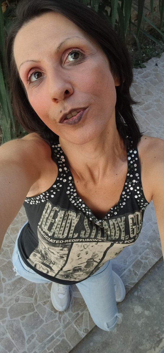 theeblackMYmba's tweet photo. 🏳️⚧️ #sexy #trans #slut #hot #cute #slut
#lips #tinytitts #curvybody #brunette https://t.co/Bc9Uhmbr8V