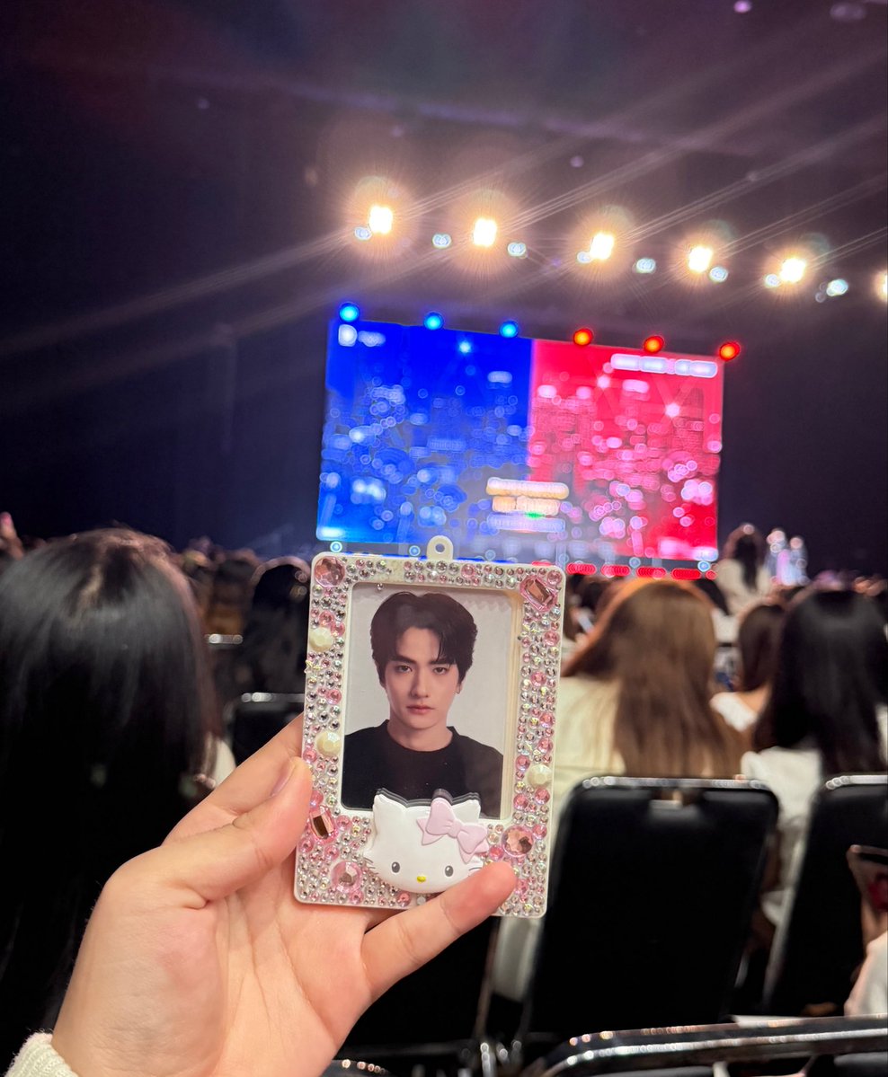 justpaw_'s tweet photo. นันเหนรุปก่อนเยย อ้วรเอ้ยน่ารักมาก 
♥️🧘🏽‍♀️

MR FANBOY CHAPTER 6
#MrFanboyEP6 #nattanax https://t.co/Hz8EFJLmzr