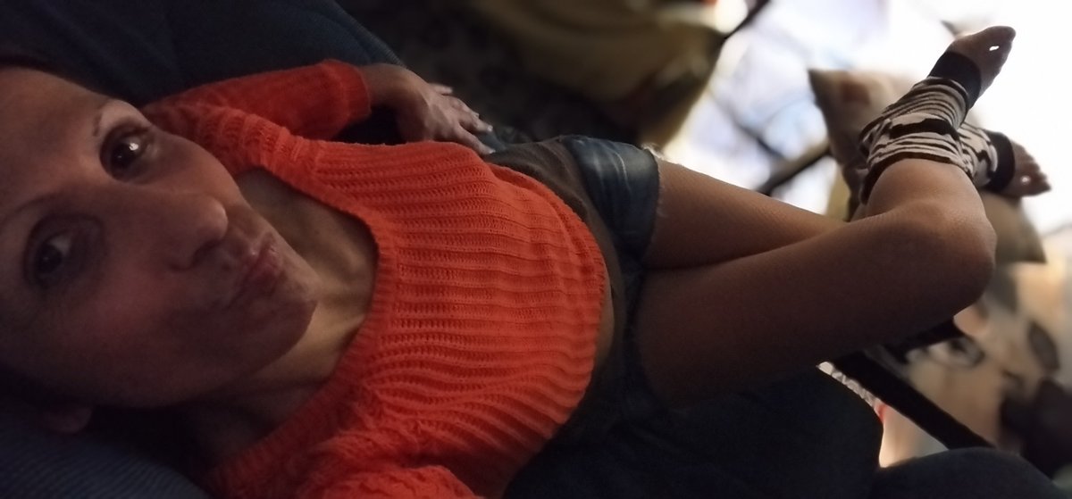 theeblackMYmba's tweet photo. 🏳️⚧️ #sexy #trans #slut #hot #cute #slut
#lips #tinytitts #curvybody #brunette https://t.co/u1LsaBDZiA
