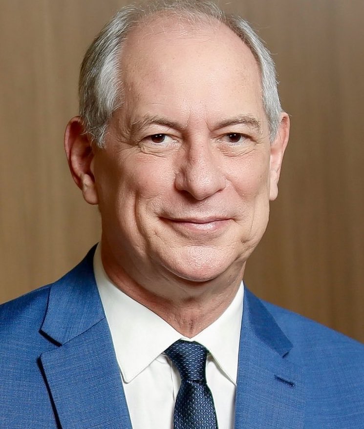 poponze's tweet photo. VIRADA NO CEARÁ! Elmano (50%) ultrapassa Ciro Gomes (47%) e pode vencer já no 1º turno, aponta nova pesquisa Datafolha. https://t.co/M1f60tRPGk