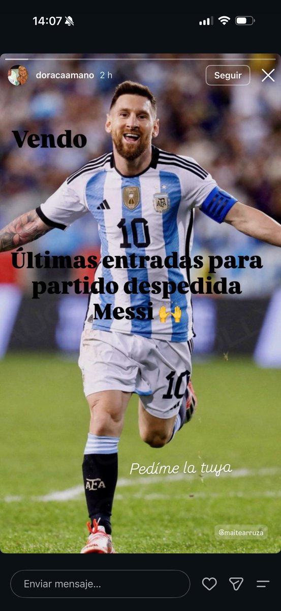 Miss_Peruu's tweet photo. No conseguiste entradas para la despedida de Messi? Tranqui Dora la mamá de Yanina Latorre te vende una a $700 porque el nieto trabaja para alguien DE LA AFA QUE REVENDE ENTRADASSSS
Lo turbio que se ve todo amooorrr https://t.co/Nuh2I96pIn
