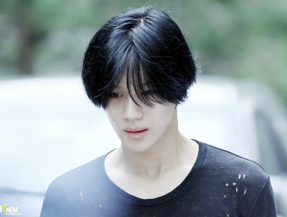 _xoalsaox's tweet photo. 다시봐도 사귀고싶은 그시절 태민 https://t.co/2W07CQqJwT