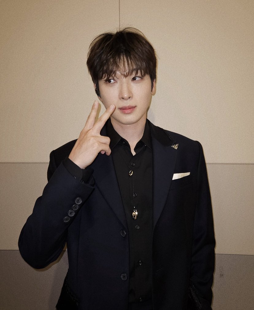 httpsKnghyn's tweet photo. 미클콘 강현님 동결건조시켜도 되나요.. https://t.co/TP0PBmy9Pb