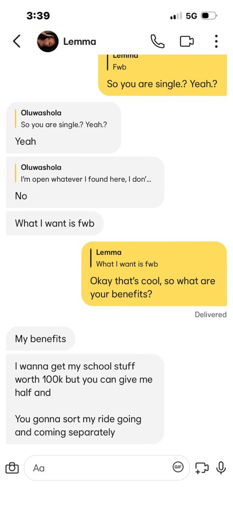Shola_dlb's tweet photo. I’ve been single for 3 years now, and I thought it was finally time to find a lover. A friend asked me to sign up for Bumble, so I did, and this is the chat with my first match of the app. 😩💔

There is no love again, I swear. Because what do you mean you’re on a dating app looking for FWB? 🤣