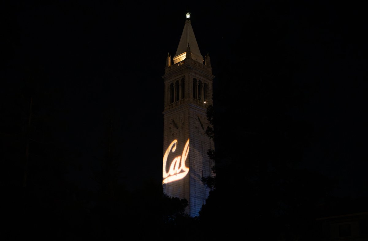 Cal_Engineer's tweet photo. Did you catch this Cal projection on the Campanile at the game last Friday? 

Fun fact: Gary Gin, design specialist at the Jacobs Institute for Design Innovation, is the “lighting hero” of the night. https://t.co/Dk1c8EVw31
