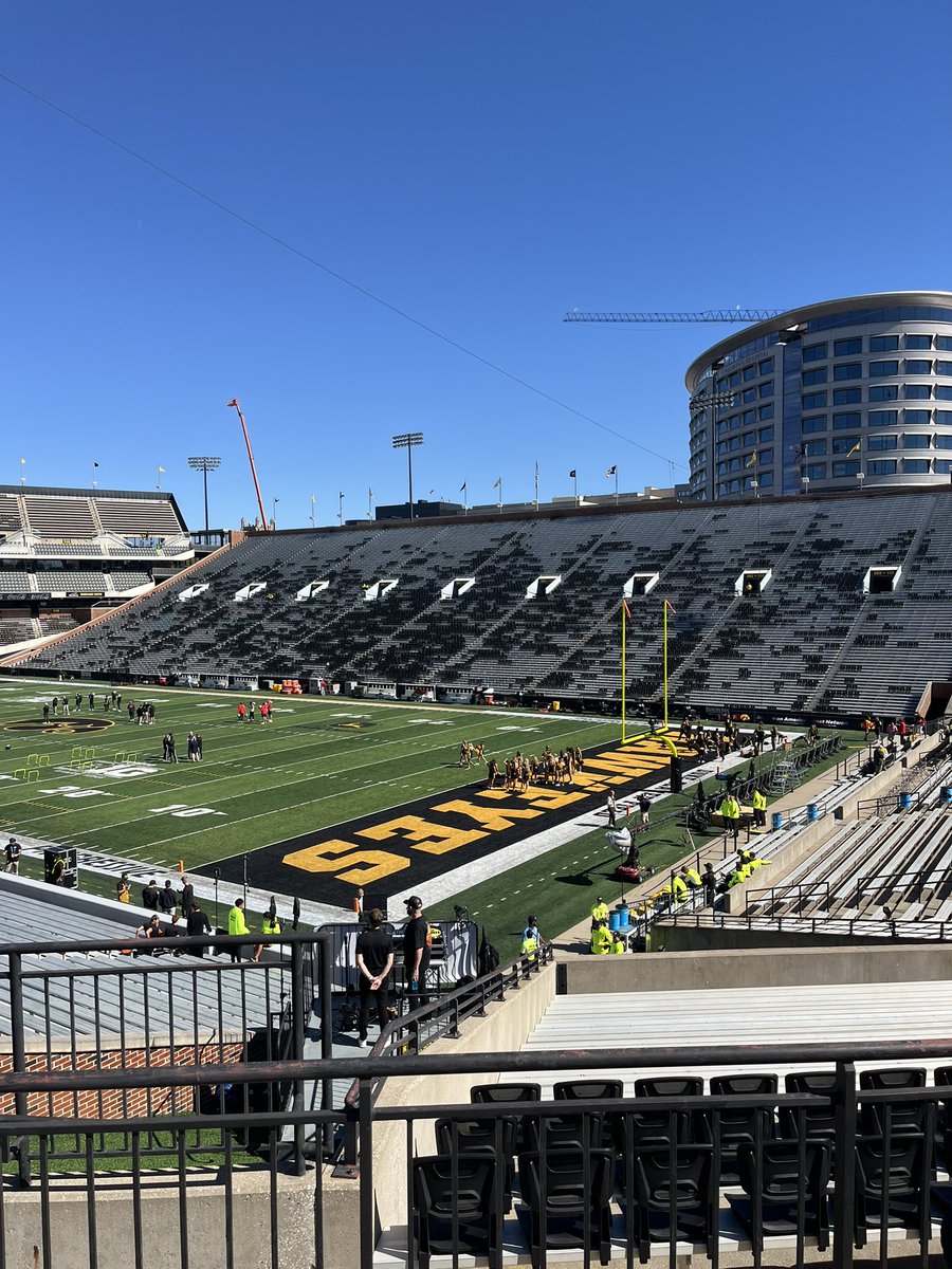 rollerCD's tweet photo. Calm before the storm https://t.co/gjXY4RIF2l