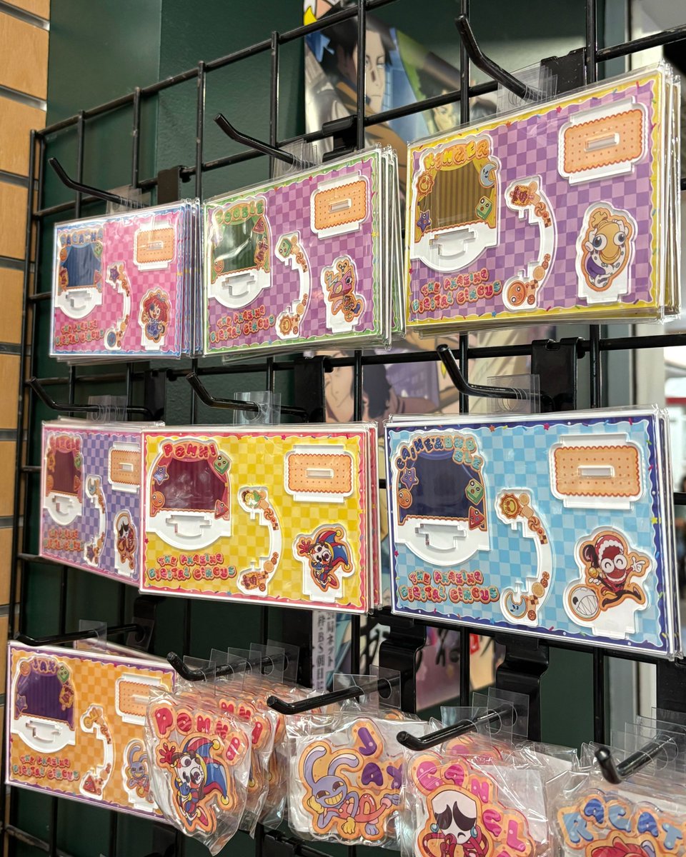 LetAnimesCook's tweet photo. Wow, @KinokuniyaUSA has imported Japan exclusive The Amazing Digital Circus cookie merch! I believe this is the first time TADC Japan merch has been imported. Call your local Kinokuniya to see if they stock it.

@glitch_prod 

#theamazingdigitalcircus #amazingdigitalcircus #tadc https://t.co/IPQuR4s7o7