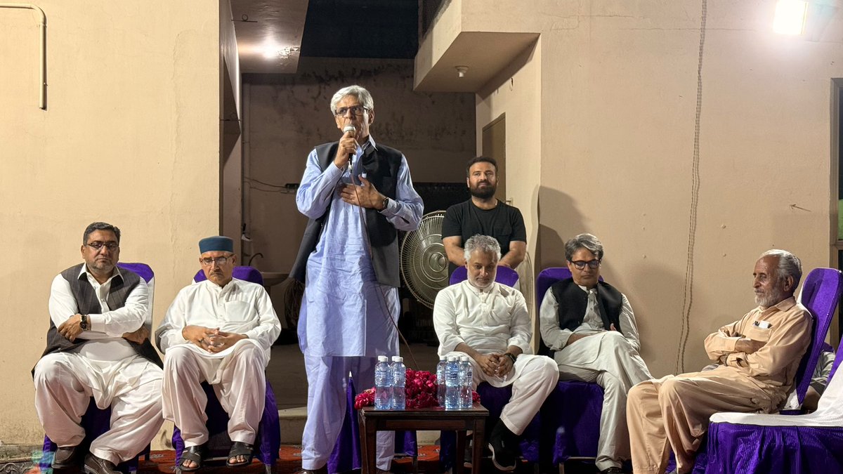 bilaltarar's tweet photo. NA-77 by-election: Corner meeting at Mohalla Garhi, Rahwali. https://t.co/prhsmcOsKJ