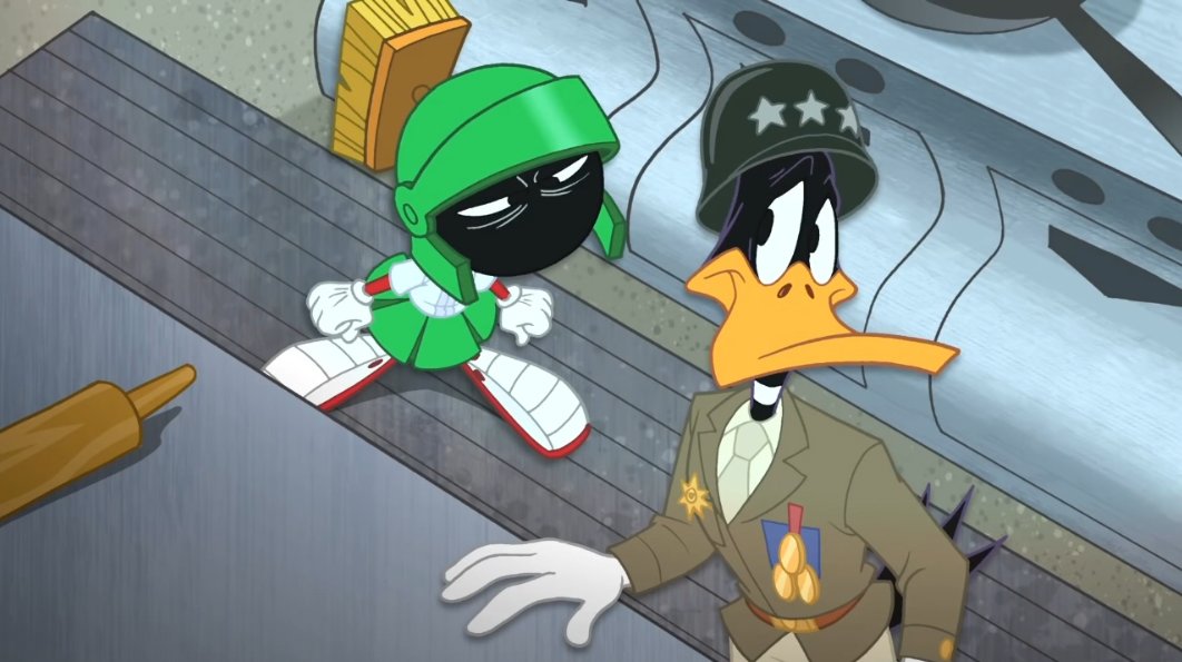 TheStarManFan's tweet photo. Siempre me dio risa que aunque daban a entender que eran muy buenos amigos desde niños en The Looney Tunes Show, Daffy se arrepentía al instante en cuanto hacía enojar a Marvin 😭
#looneytunesㅤㅤㅤ https://t.co/smj0mwpv2Z