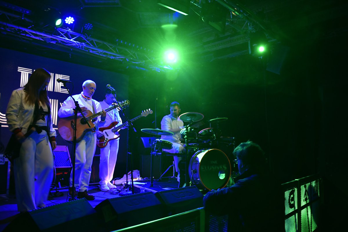 itisnowpod's tweet photo. B91 Check Schedule for more plays GMT Time Saturday 11pm Sunday 4pm music from
Celebrating You - @RichieCallison  
Slippin - Rye Catchers
Seaside House - @gentle_hen  
I Knew It Wasn't True - @Meghanne_Storey 
Left Me There - @papasatch52159  
Brothers At The Wheel - @Caulbearers 
As We Once Were - @The_Anchoress  ft. Martyrs
The Strangler - @TheElusives 
Castles in the Sky - 3 Days of Wonder
Touch The Sun - @thecrystalteary 
Drowning Deep - @FailTheEnemy 
Good Trouble - Brother Dynamite
Identity - @LadyNade 
pretty places happy faces - harriet b
This Must Be Love - The Brothers
stream https://t.co/mwaJardD4U
vote Top 40 https://t.co/nAkdW04Crw
#newmusic #independentartist #musician #band #singer #songwriter #livemusic #radio #worldmusic @formidablesongs @PlugginBaby @SaNPRuk