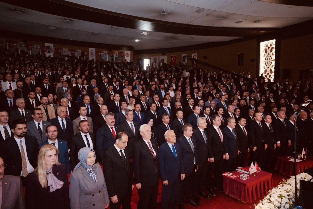 RecepEr_72's tweet photo. Genel Başkanımız sayın Mustafa Destici Başkanlığında genel istişare toplantımızı gerçekleştirdik.

#TürkiyeninBirliği 
#MustafaDestici https://t.co/fT0MIMForD