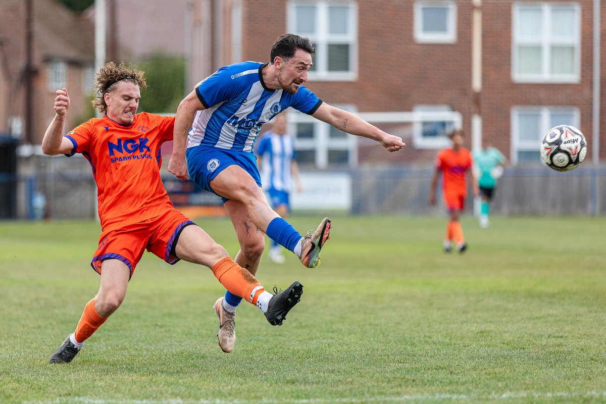 HHTFC's tweet photo. @LukasJones97 with the first half hattrick and @harryshooman with a second half strike to make it 4-0 against @Midhurst_FC in the SCFL.
#HHTFC https://t.co/TXsFu2M1nZ