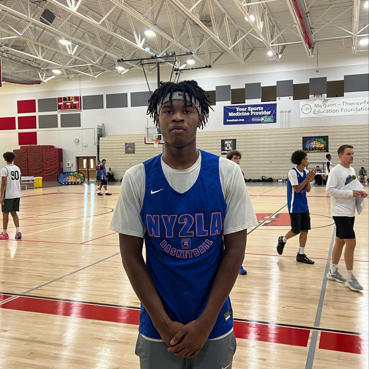 IsaacDennis_2's tweet photo. Top 4 2030 prospects at NY2LA Futures Camp 🔮 

6’7 Sheldon Yarbrough 
6’6 Arroyo Edwards 
6’5 Jayden Thompson 
6’6 Brighton Webb 

@ny2lasports https://t.co/QhbKUbjaP1