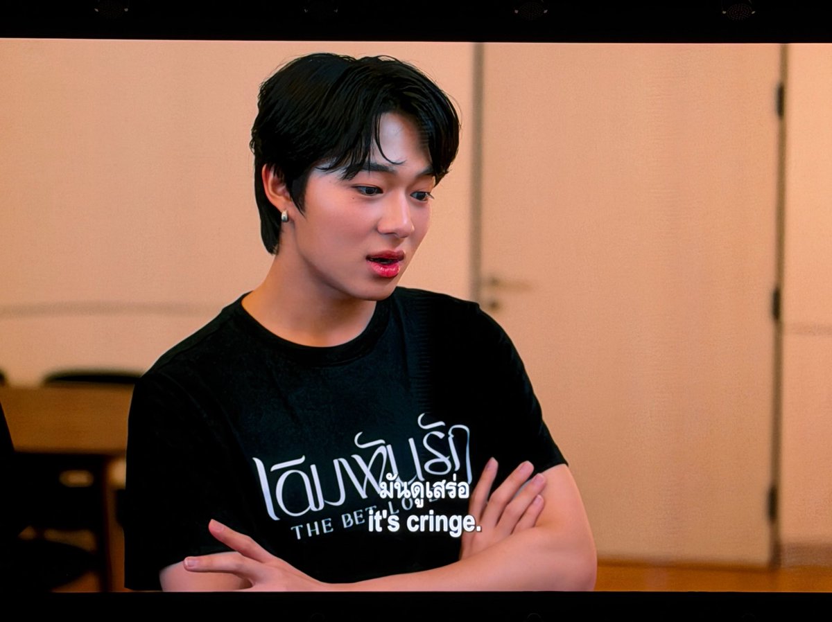 Jamessu_w's tweet photo. นี่จีโน่เกลียดเราป่ะ สวยแค่นิดหน่อยมาทำเป็นด่า

MR FANBOY CHAPTER 6
#MrFanboyEP6 https://t.co/EwPGDdmXAJ