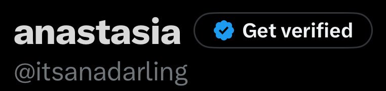 itsanadarling's tweet photo. new username because i was tired of still having the word “sapphic” attached to my account lol https://t.co/yFnJlStpA9
