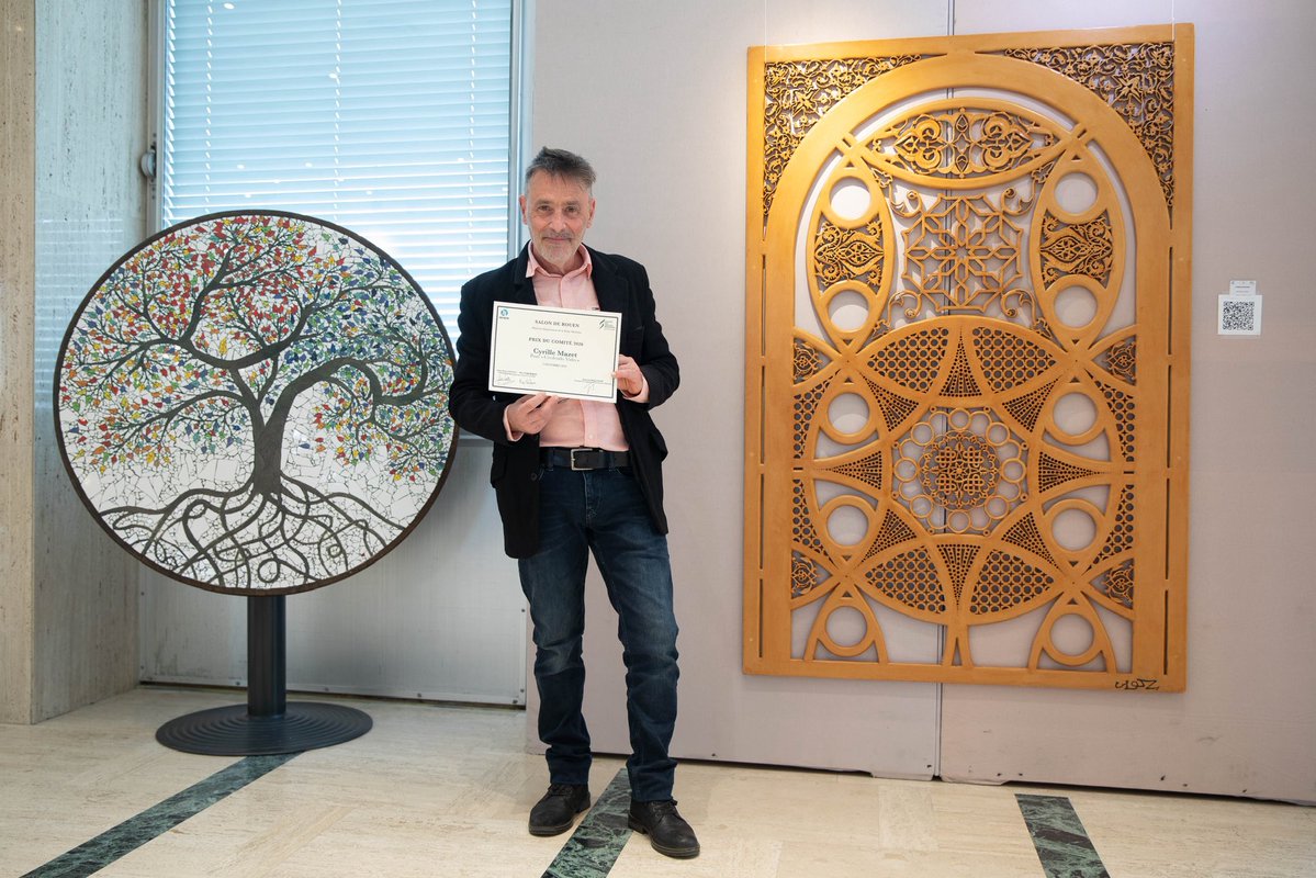 seinemaritime's tweet photo. #CULTURE 🧑🎨 Vernissage du salon des artistes normands
Du 5 au 21 octobre, rendez-vous à l’hôtel du Département à Rouen pour la 119e édition de ce salon qui accueille 3 invités d’honneur :
Charlotte Quentin (pastelliste)
Daniel Guilbert (aquarelliste)
Pascal Girard (graveur) https://t.co/5xVSP7LdA5