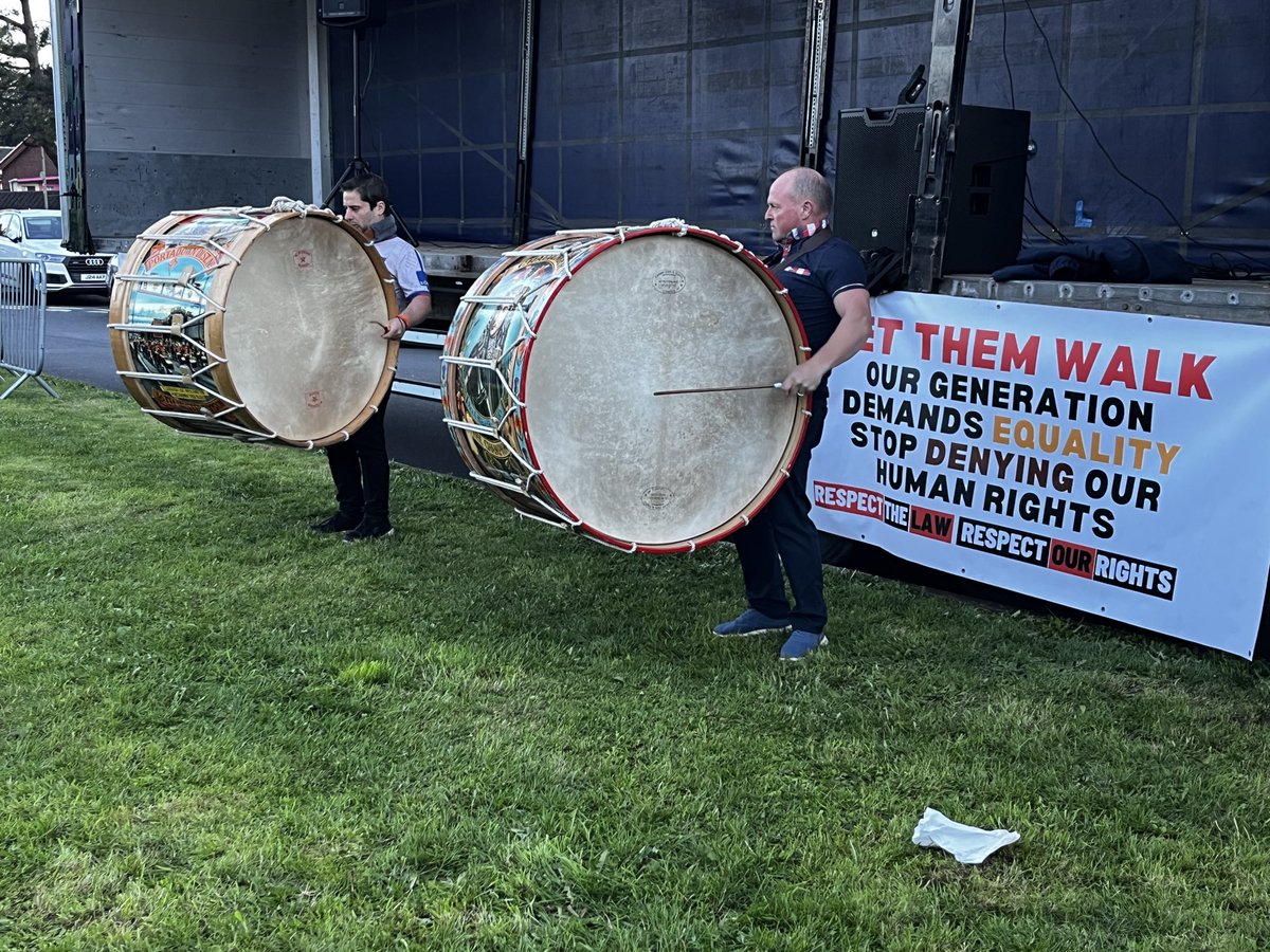 TVconormac's tweet photo. And a few pix from the later rally in support of Portadown District’s right to march https://t.co/9efHeChF44
