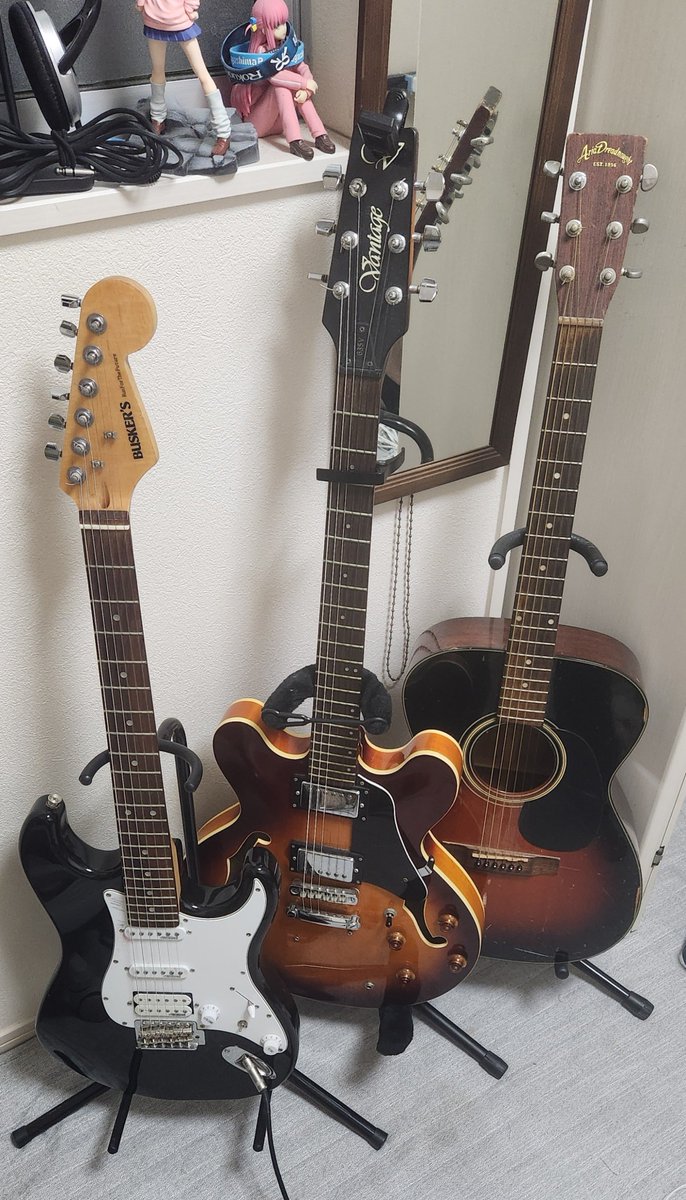 RYUI79890501's tweet photo. NEW Guitar^^
愛情込めて練習します💕︎ https://t.co/oeMjxKxZlz
