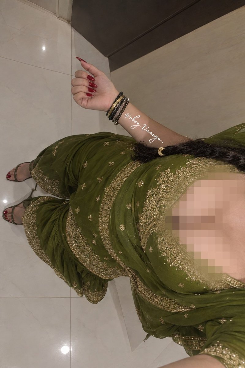 payvaanya's tweet photo. Dressed like a GODDESS 💚 https://t.co/jnkWwamAFQ