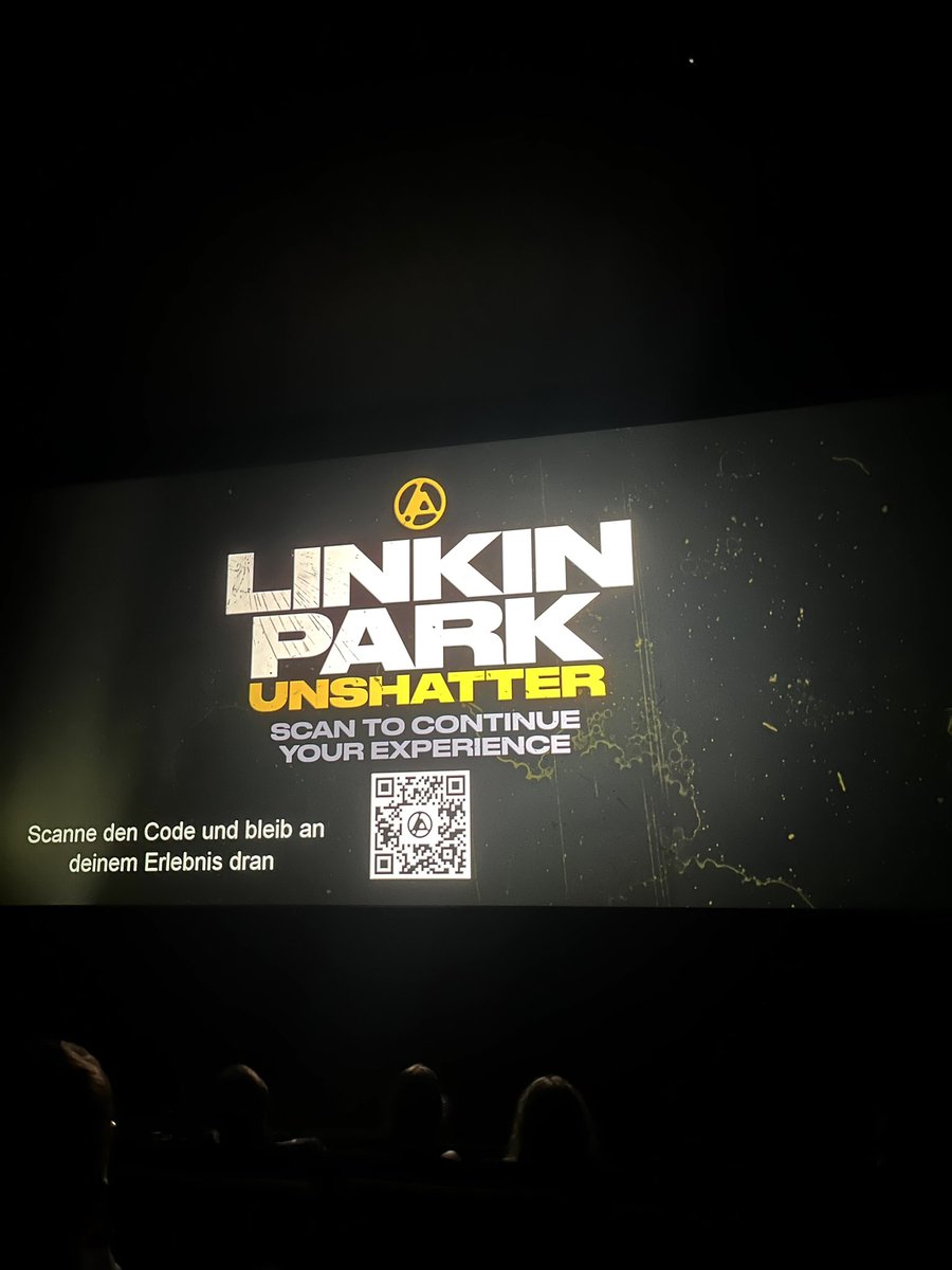 sirensrepeat's tweet photo. The sound in the concert parts was incredible, I want moooore!!! @linkinpark please release the whole concert as a film so we can go to the cinema again 😂😭 https://t.co/InNIE21wMn