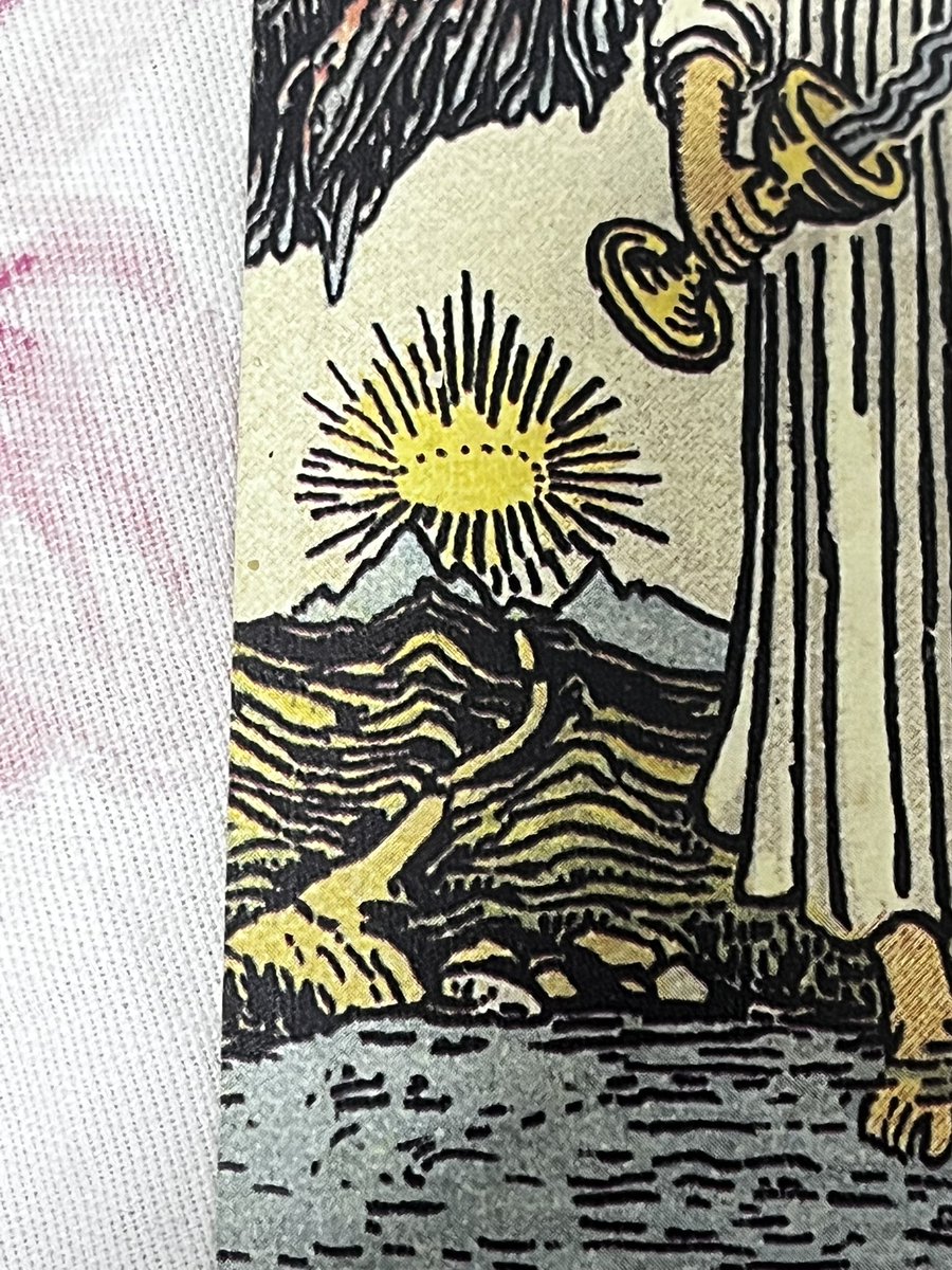 thepapyllon's tweet photo. O simbolismo no tarot é algo msm https://t.co/fcAvesekWW