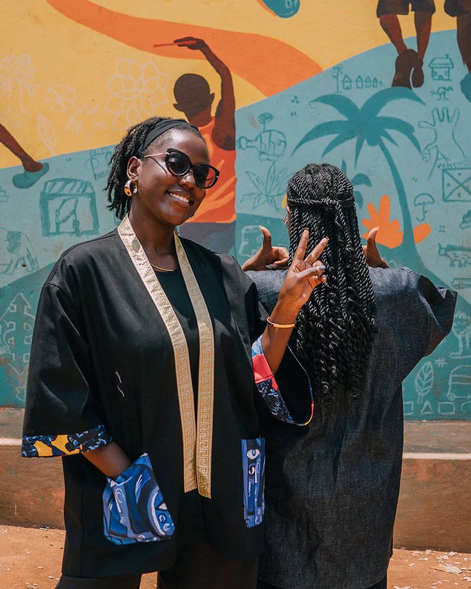 SFacesup's tweet photo. Your next favourite kimono might also help a child stay in school. 💛
Our denim kimonos are unisex and available in L, XL & XXL, featuring prints inspired by original artworks created by children in our programs.
150,000 UGX | approx. $45 USD
#FacesUpStore #madeinuganda https://t.co/j4bGS94MTO