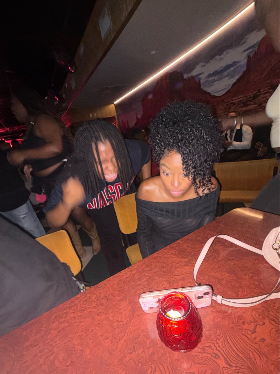 torisimone0's tweet photo. my friends documented me watching the Wings lose while at the club for my birthday https://t.co/WrdKmsVvcE