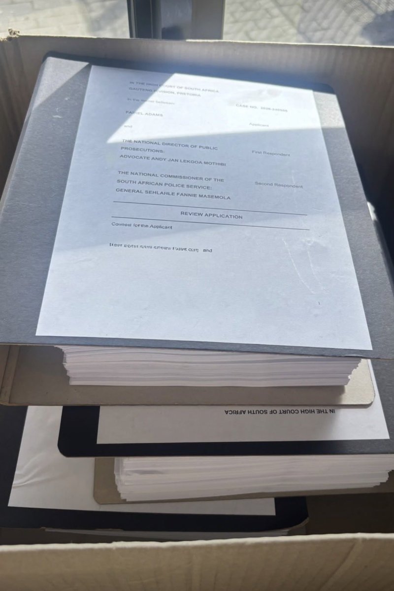 _findthemissing's tweet photo. Breaking 🚨 

COURT PAPERS SERVED ON SUSPENDED NATIONAL POLICE COMMISSIONER

Court papers have been served on suspended National Police Commissioner Lt Gen Fannie Masemola.

MP Fadiel Adams is bringing an urgent review application challenging the NPA’s decision concerning the https://t.co/viTwQE2QZa
