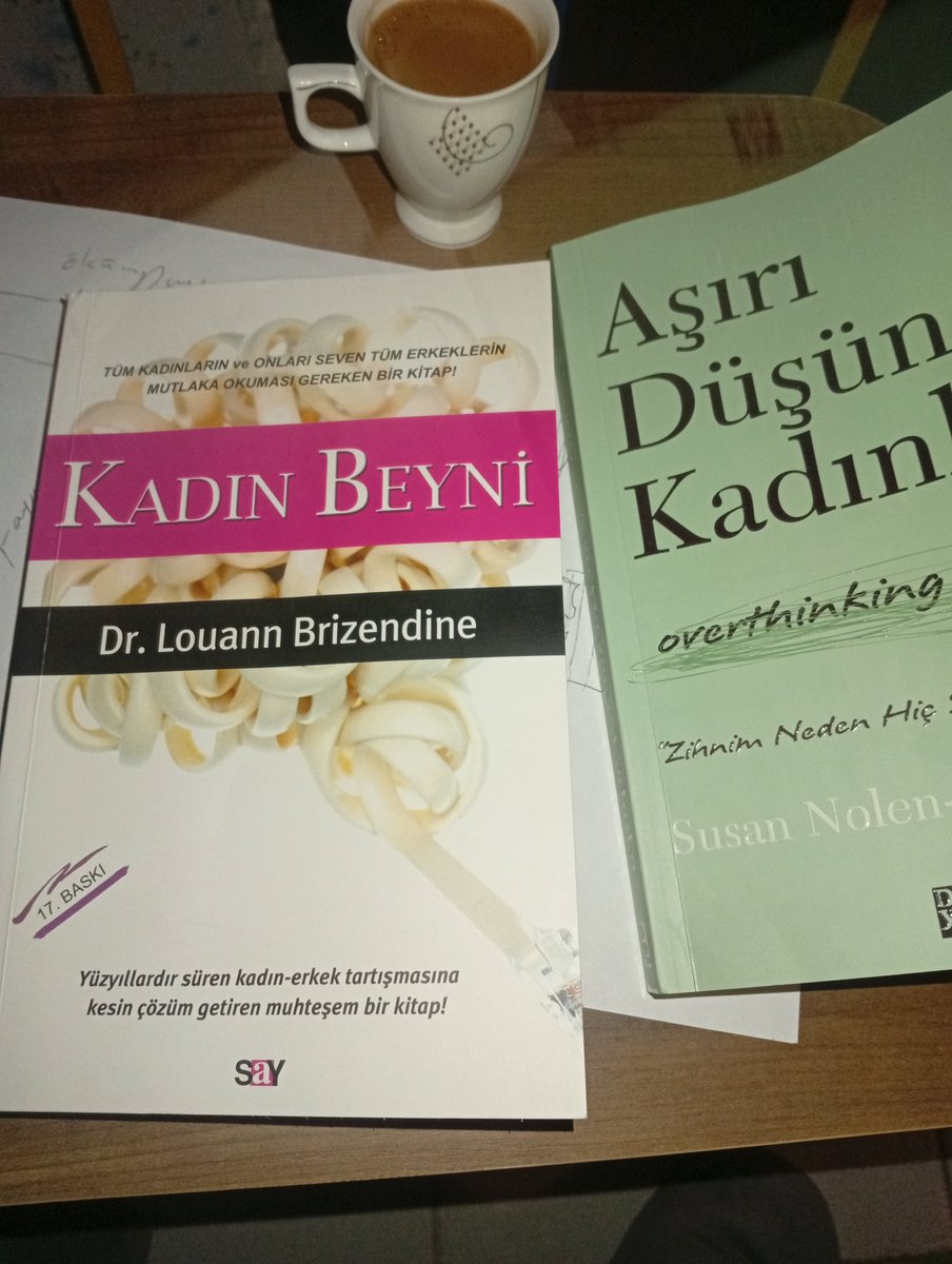 m57Ars's tweet photo. Dr.louann'ın, anlatırken kitabındaki konuları, bana bile sıcaklık geldi. stres oldum.anladım ne demek istediğini. Ama şöyle bir şey var erkek ve kadın düşüncesi arasın da sadece bir X fazladan bir fark olduğunu öğrenmiş oldum. https://t.co/MK1qGF8HdU