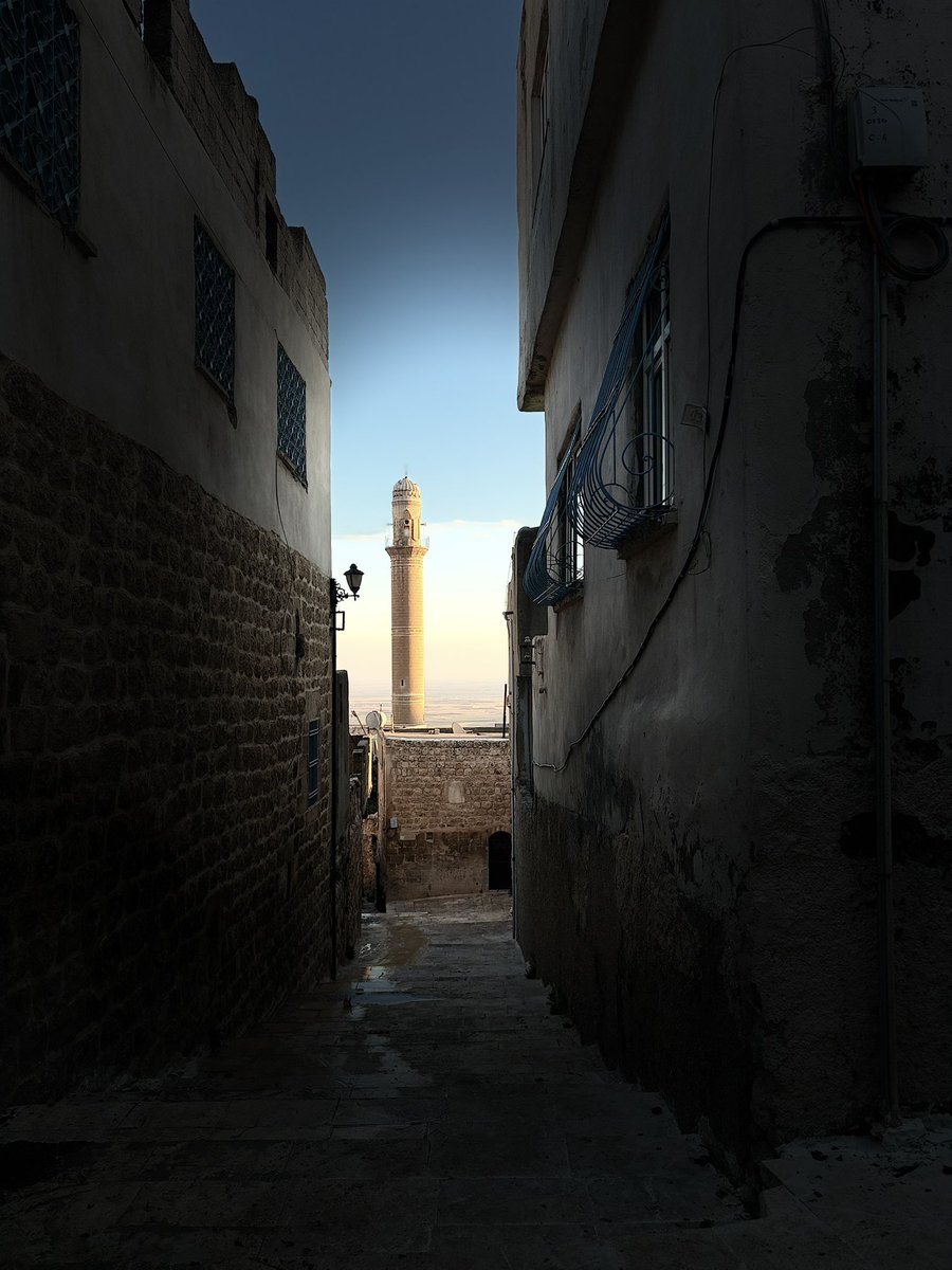 laylaaydn11's tweet photo. Mardin’in taş sokaklarında sonbahar..🍂 🍃🍁 https://t.co/AATlSQ2gop