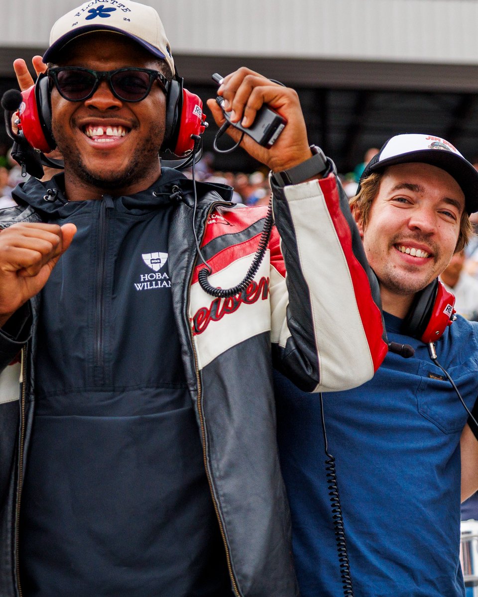 NHMS's tweet photo. All smiles at #TheMagicMile! 😄

#WorldSmileDay | #NHMS https://t.co/AgekN43vBF