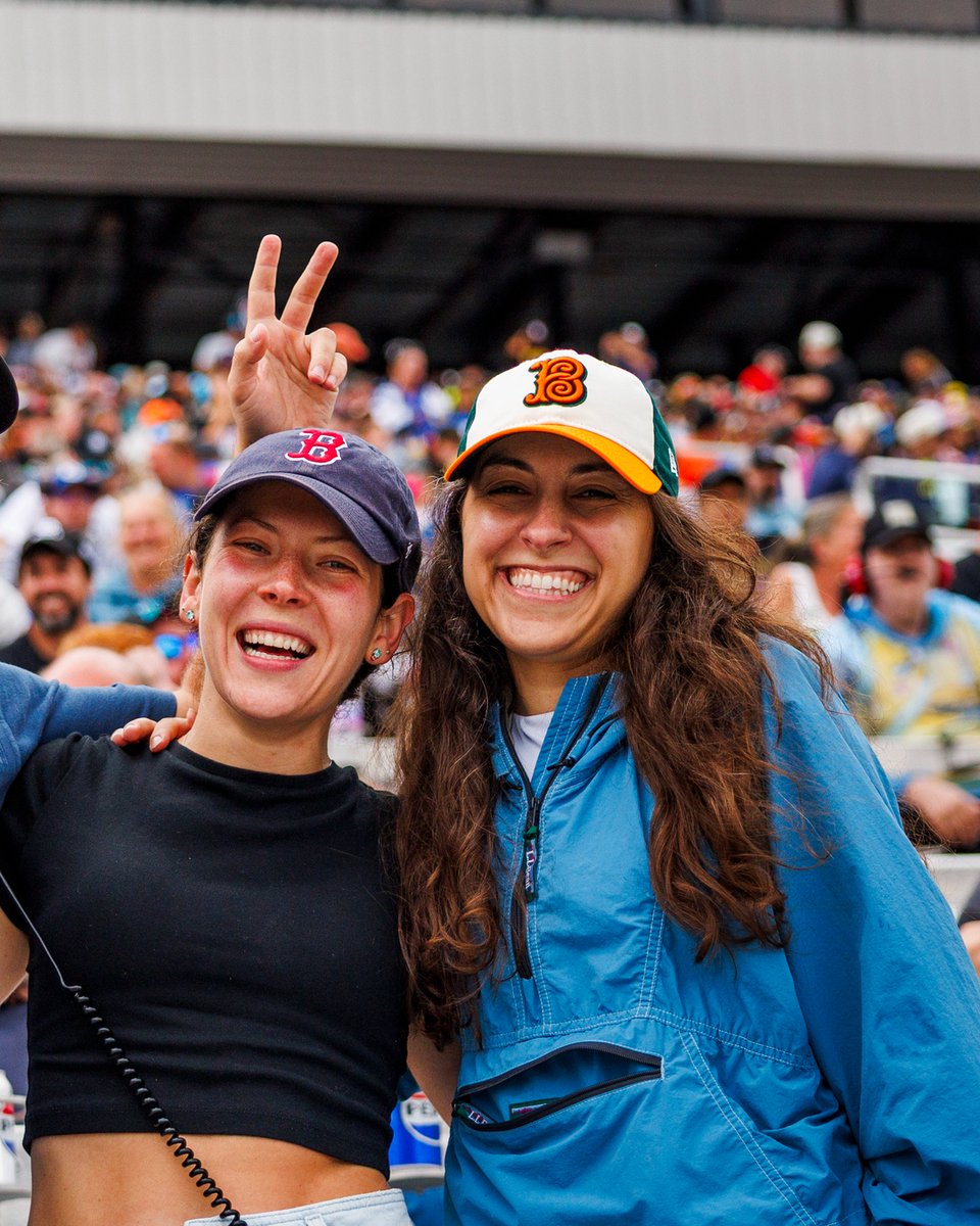 NHMS's tweet photo. All smiles at #TheMagicMile! 😄

#WorldSmileDay | #NHMS https://t.co/AgekN43vBF