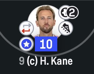 vcatalina96's tweet photo. "Ballon d’Or"                "Bundesliga farmer" https://t.co/307NOifCqM