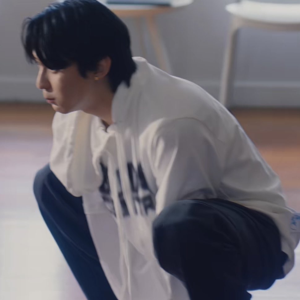 o5mhys's tweet photo. กบไม่รอด
กบเสียชีวิตไปแล้ว                                                 กบ

MR FANBOY CHAPTER 6
#MrFanboyEP6 https://t.co/MV1pWhHK2p