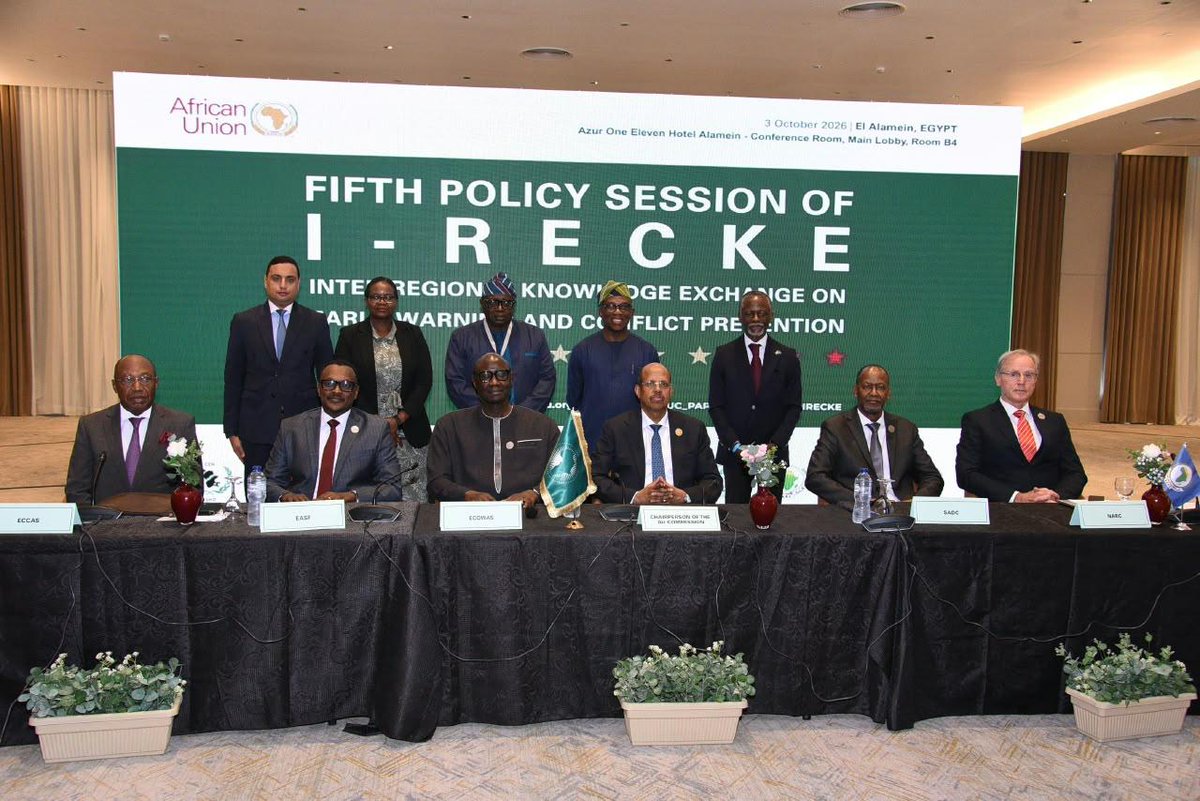 EASF4Peace's tweet photo. EASF Director Brig Gen Ronald Rwivanga participated in the AU–Inter-RECs/RMs Forum in El Alamein, Egypt, highlighting the importance of early warning, conflict prevention, regional preparedness and coordinated humanitarian response.

#EASF #AUPeaceAndSecurity #EarlyWarning https://t.co/lDqKjo2eks