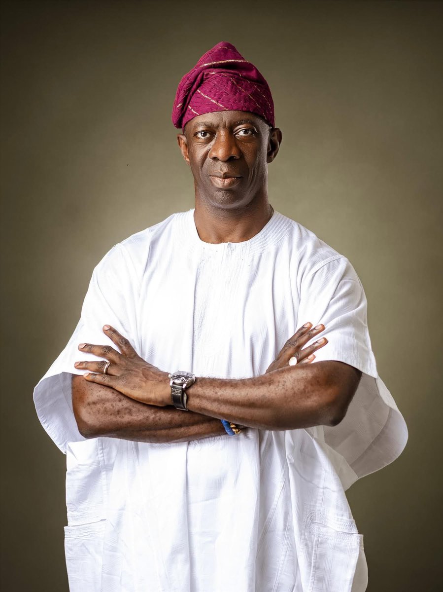Ogbeni_Sendebo's tweet photo. Bimbo mi owon 
Bimadek
Omo Adekanmbi 
Ariwonmasojo 
Olowo Ori Kemi

Bimbo ma dibo, Bimbo ma wole, Bimbo ma se Gomina Ipinle Oyo https://t.co/3GYF1XZJfv