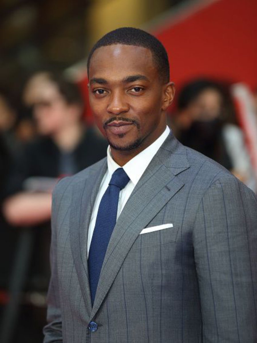 FlashCrave's tweet photo. Anthony Mackie confirms Doctor Doom has a massive, omnipresent role in 'AVENGERS: DOOMSDAY': "Wherever the heroes go, they will encounter him-it's non-stop chaos!"

#AvengersDoomsday https://t.co/EDOF1TRDhd