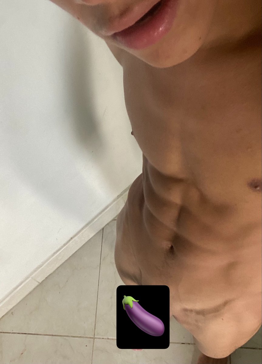 EmanuelZpta's tweet photo. Your favorite 19yo Papi 🔥
Private. Exclusive. Uncensored.
Daily content you won't find anywhere else 👇
DM on X: @EmanuelZpta https://t.co/mJeWfiO9kn