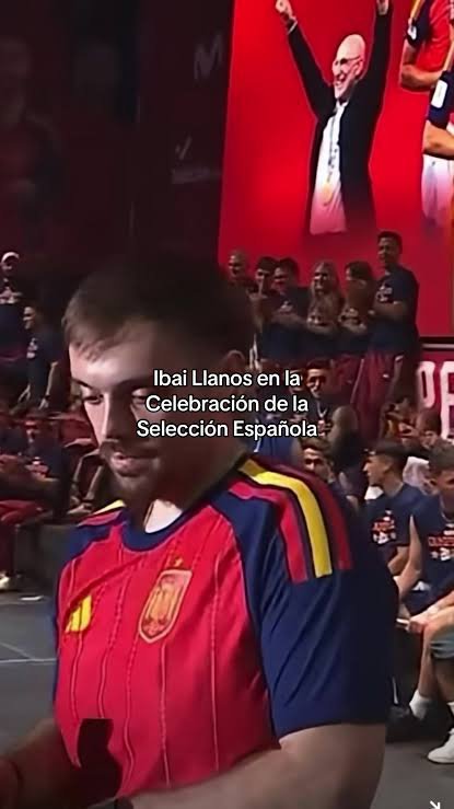 _JSF_17's tweet photo. Los comentarios de los resentidos con que pinta Ibai. 

El que no pinta nada: https://t.co/a2JmrwkvJo
