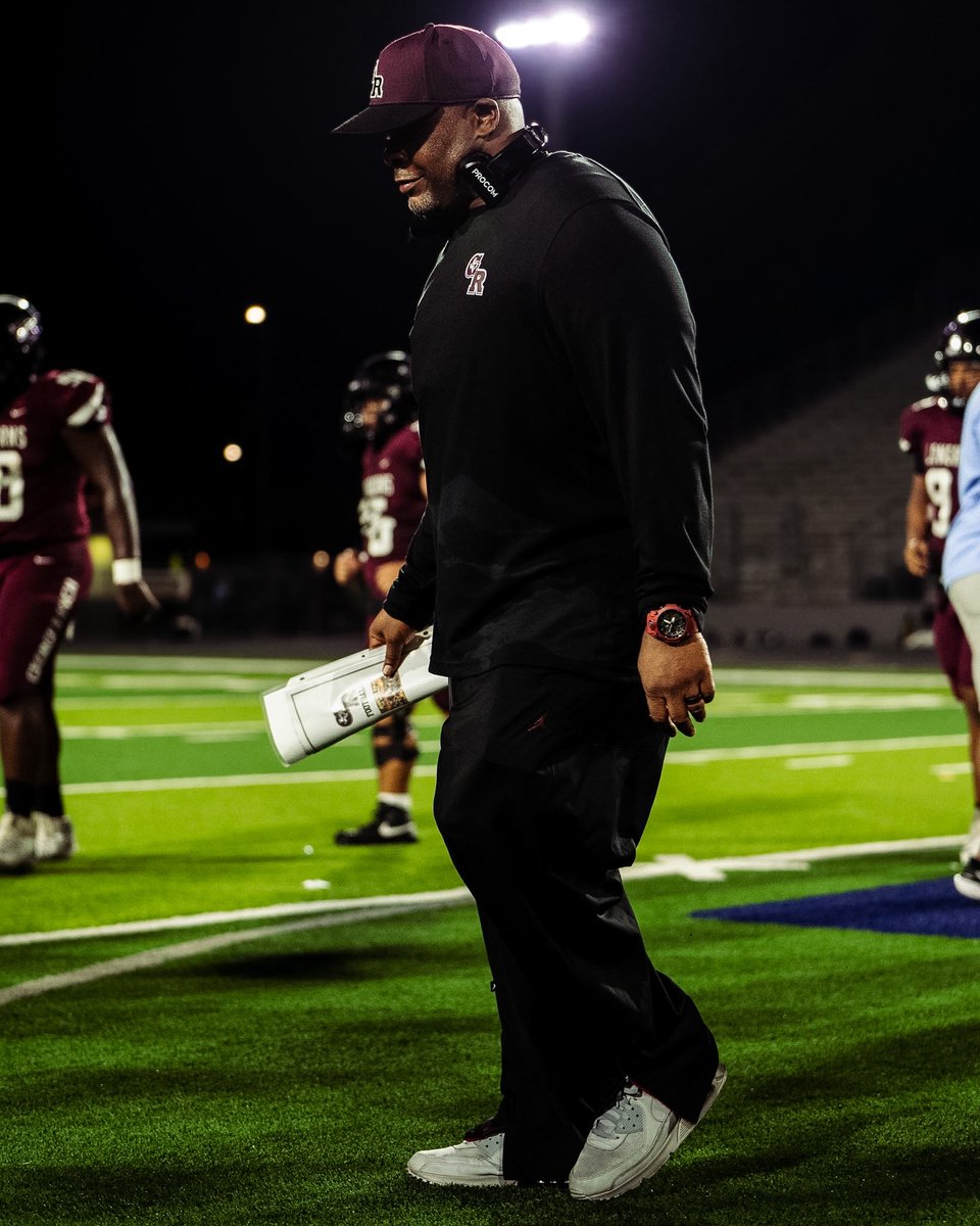 jomaul66's tweet photo. Figure it out big fella!!  Didn’t go our way but I promise to make sure we are better everyday, every week, every year!!! 

BRICK-BY-BRICK 

@GRHS_Football https://t.co/pxaZsAb9Gz