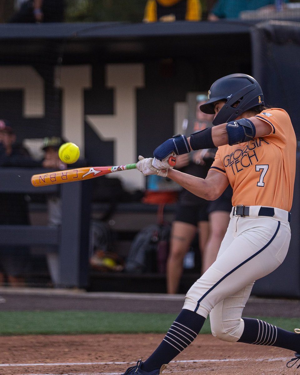 GaTechSoftball's tweet photo. We're just ✌️ weeks out from the start of the fall ball slate against Mercer, so let's throw it back to last season's 15-2 win over the Bears 😤

While we gear up for preseason, tap in to secure your spot at Mewborn for the 2027 season ⤵️
🎫 https://t.co/JQvFcXMdKT

#StingEm 🐝 https://t.co/X7TCxMzftP